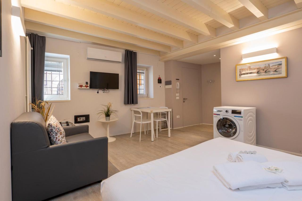 Vicolo Zini Apartments Verona Exterior foto